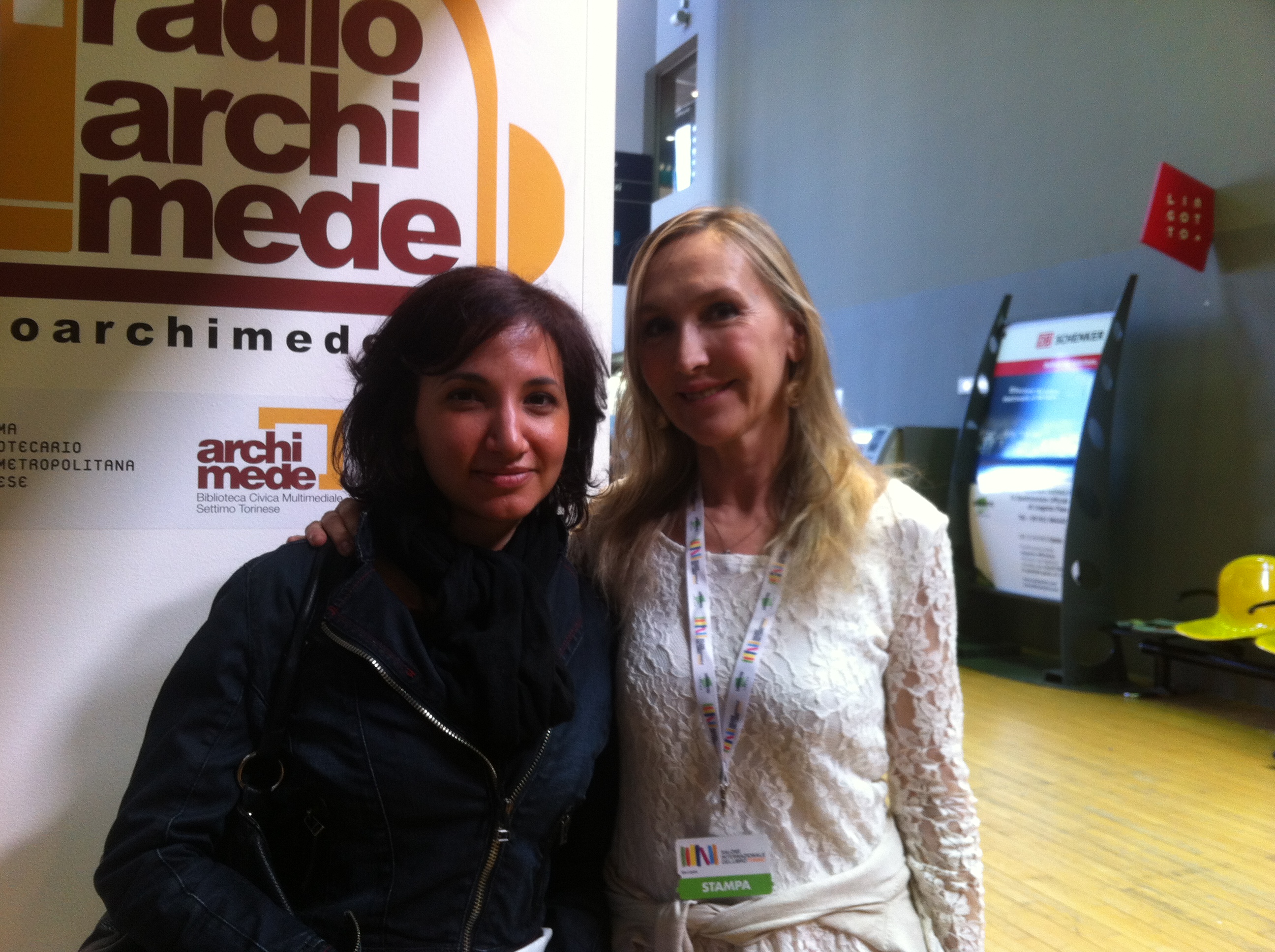 Emanuela e Chiara, crowdfunding manager per "Compro Oro"