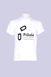 T-shirt bianca di Pillole